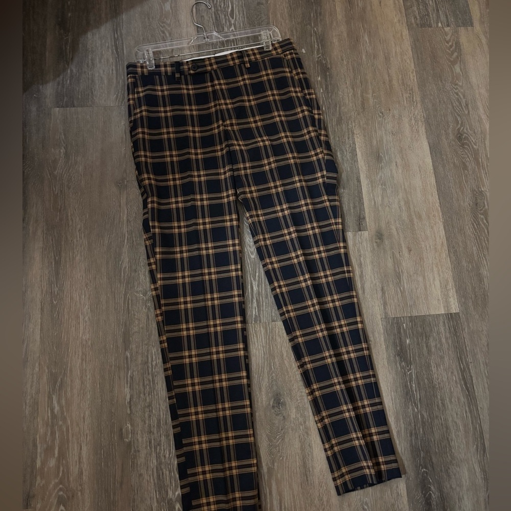 Men's Boohoo Man Navy and Tan Plaid Dress Pants Sz 30R